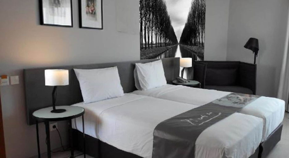 Bedroom 8