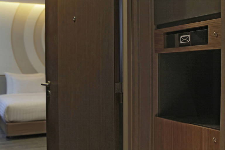 Bedroom 28