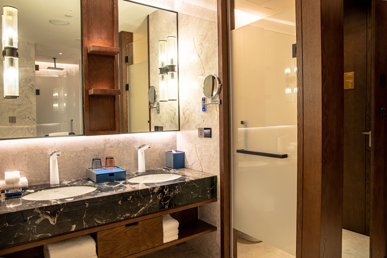 Bathroom 5, Sheraton Kunming, Kunming