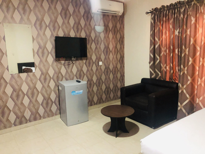 Bedroom 2, Mayors & Diplomat Suites Opebi, Kosofe