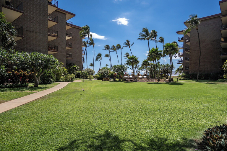 Exterior & Views 2, Modern and Relaxing Oceanfront Vistas, Maui