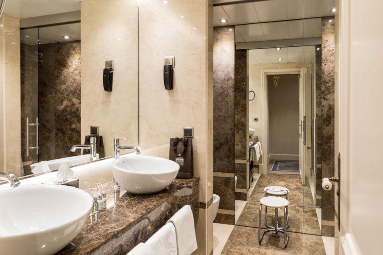 Bathroom 5, Wellington Hotel & Spa Madrid, Madrid