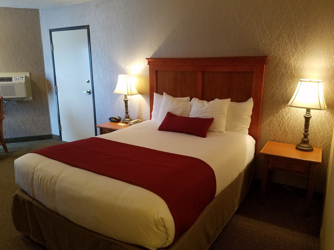 Bedroom 8