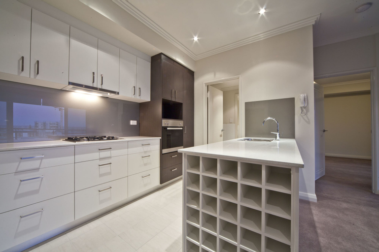 Dining Room 11