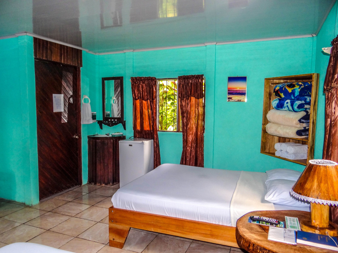 Bedroom 2, Posada Río Celeste La Amistad, Guatuso