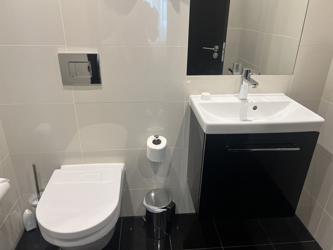 Bathroom 4, Hatton Garden Hotel, London
