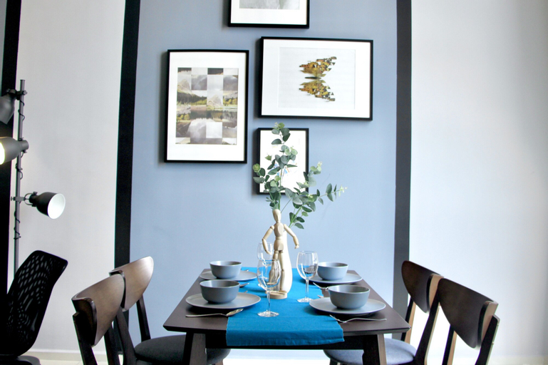 Dining Room 6