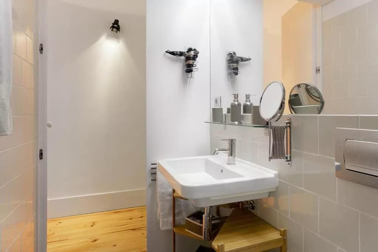 Bathroom, Oporto Invite Flores, Porto