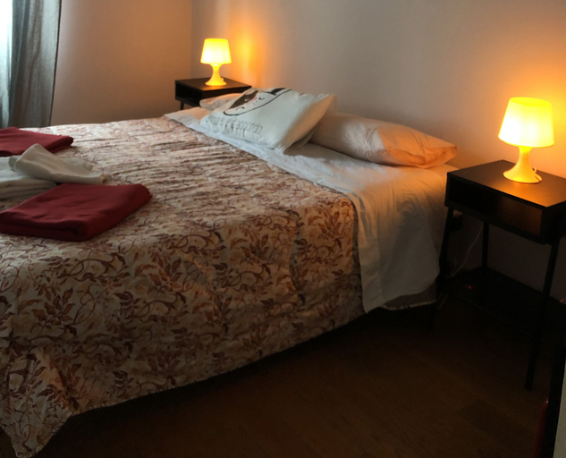 Bedroom 4, Paradise Rooms, Genova
