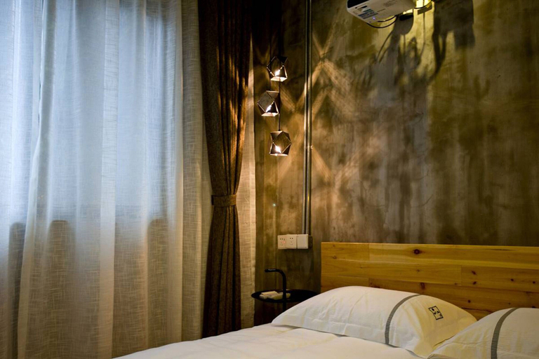 Bedroom 3, Zero Five One Seven Inn, Huangshan