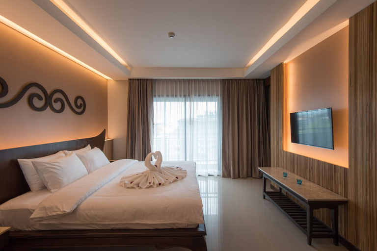 Bedroom 5, Le Bali Resort, Pattaya