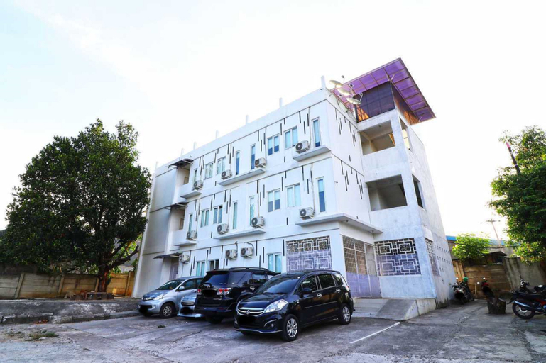 Exterior & Views 2, Rumah Kayu Manis Bintaro, South Jakarta