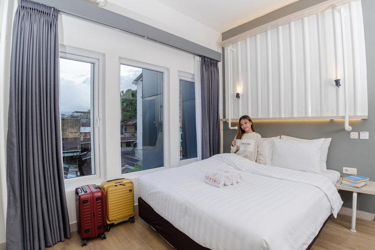 Istanaku Room Type - Premier Queen Room