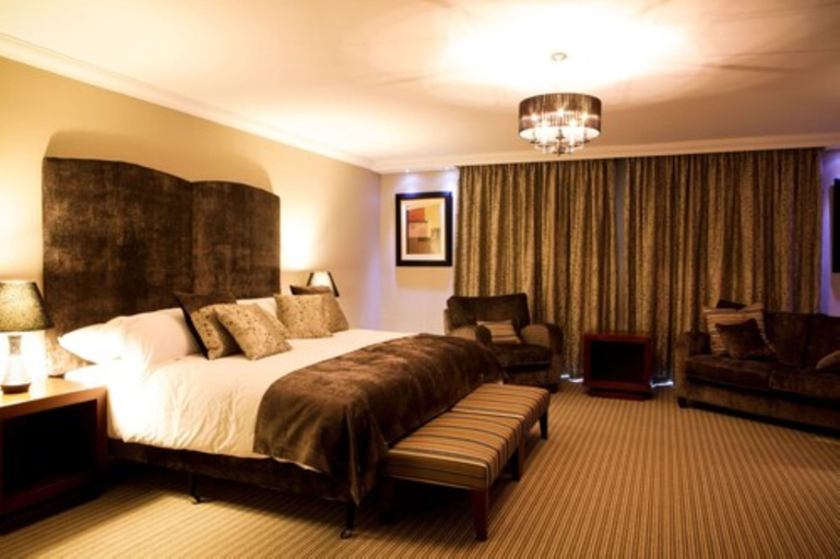 Bedroom 3, Westport Woods Hotel & Spa