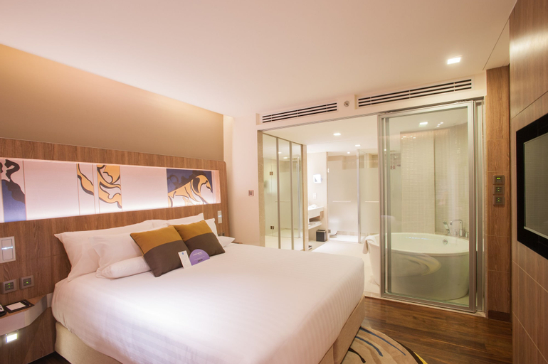 Bedroom 13