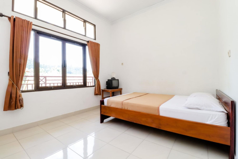 Bedroom 16