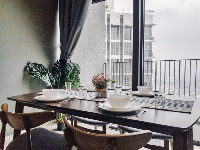 Dining Room 13