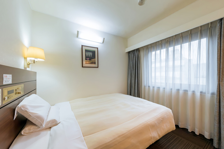 Bedroom 3, Akasaka Yoko Hotel, Minato