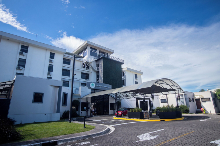 Exterior & Views, Parque del Lago Boutique Hotel, San José