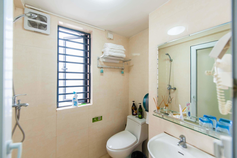 Bathroom 4, CiCi House, Shenzhen