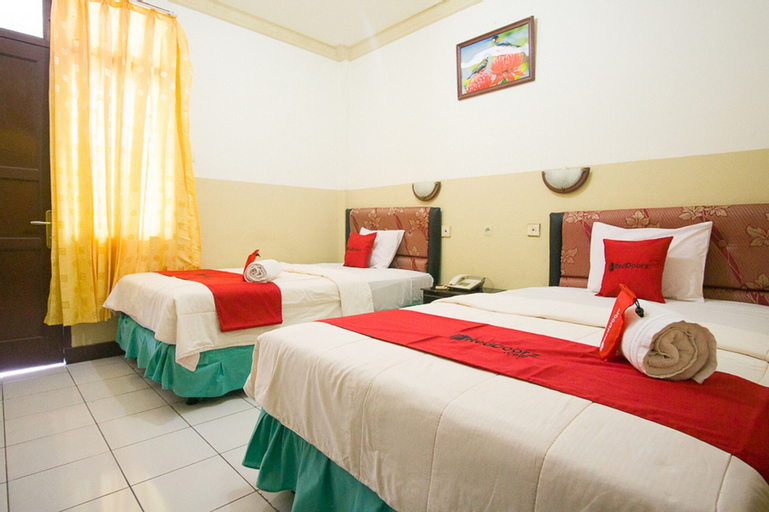 Bedroom 21