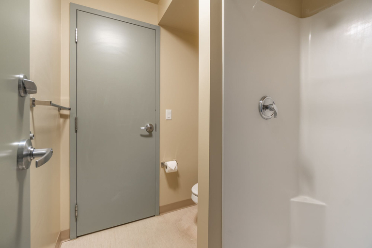 Bathroom 4, Vancouver Island University Residences - Campus Accommodation, Nanaimo