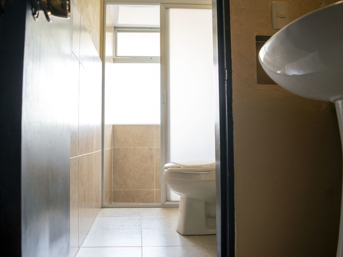 Bathroom, Isabel Suites Zihuatanejo, José Azueta