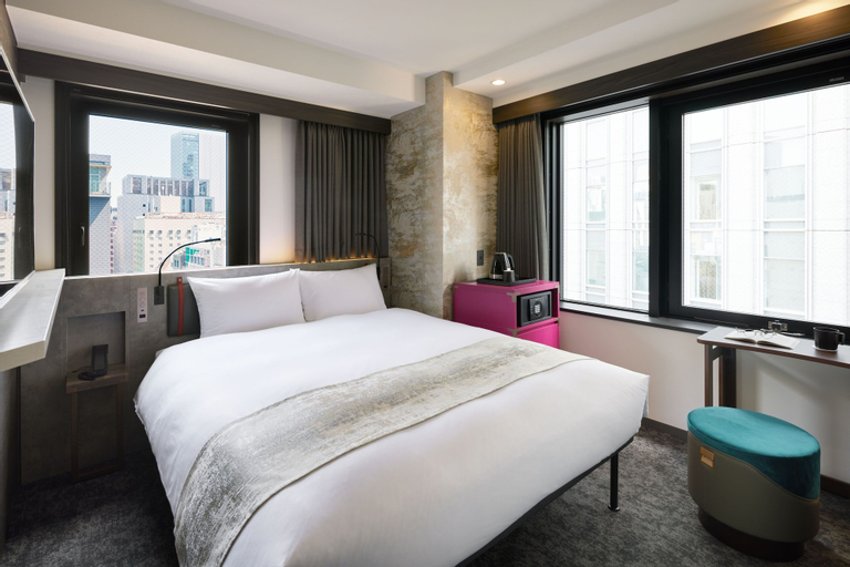 Bedroom 30