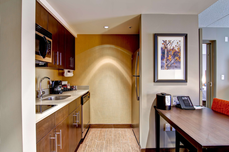 Dining Room 8