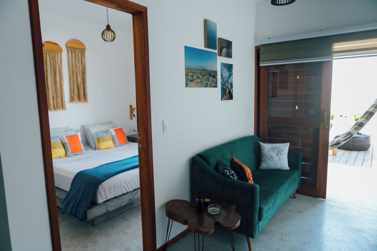 Bedroom 2, Vila Tuga, Cruz