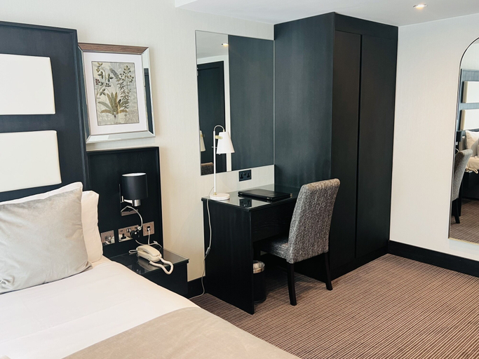 Bedroom 3, Hatton Garden Hotel, London