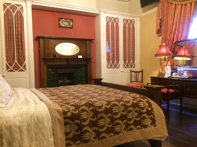 Bedroom 3, Innisfree House