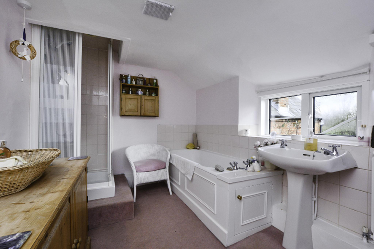 Bathroom, The Old School, Oxfordshire