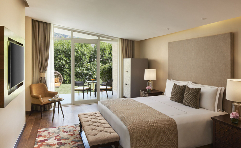 Bedroom 3, Taj Aravali Resort & Spa, Udaipur