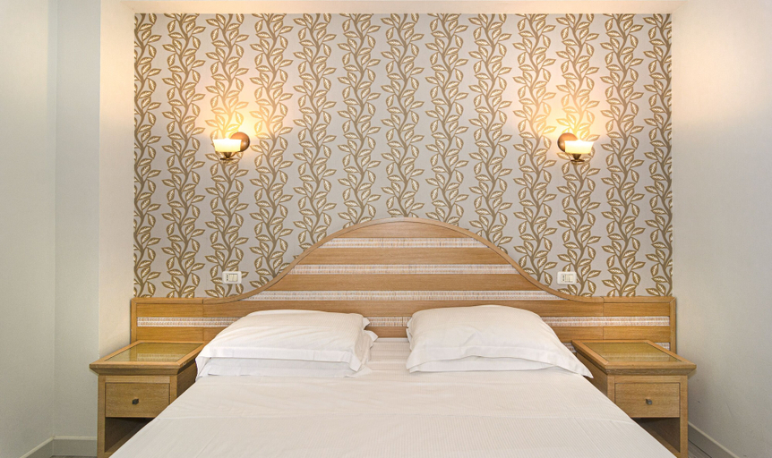 Bedroom 3, Hotel Nedy, Massa Carrara