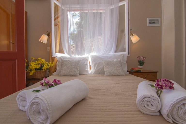 Bedroom 4, Paxos Sunrise Villas, Ionian Islands