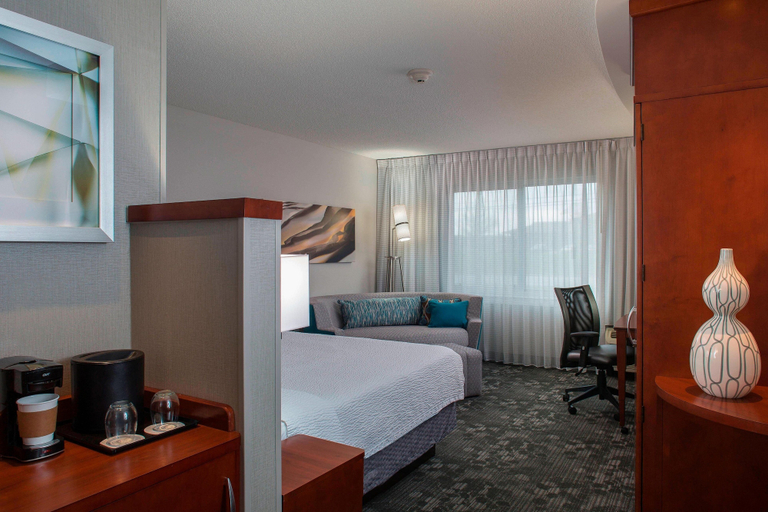 Bedroom 5, Courtyard by Marriott Nashville Goodlettsville, Davidson