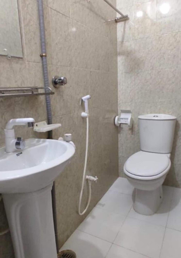 Bathroom 3, Hotel Green Garden Residential, Dhaka