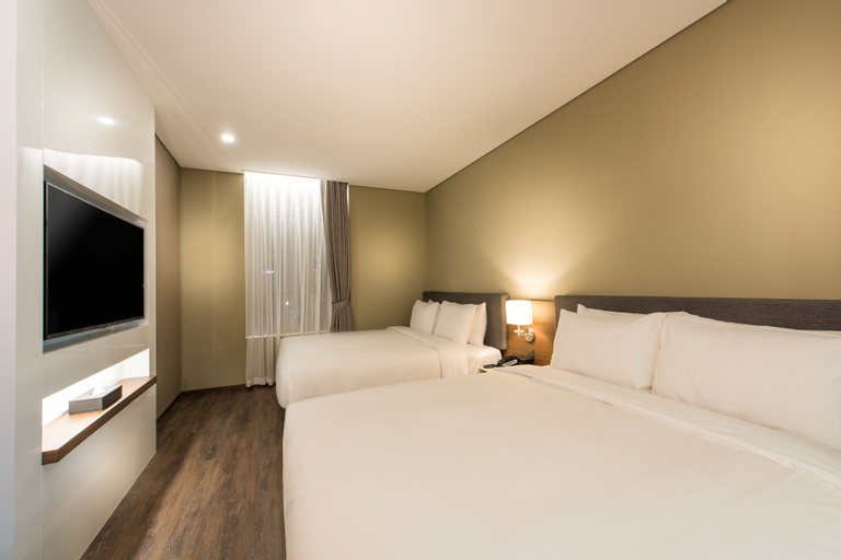 Bedroom 7