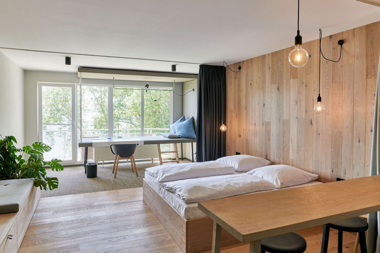 Bedroom 2, Hotel Whitman, Plön