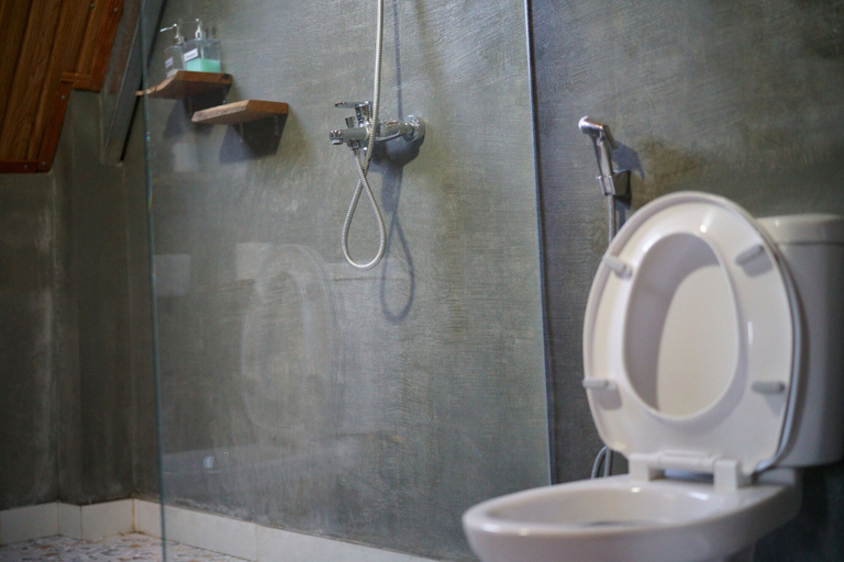 Bathroom 5, Carambola Bungalow, Bố Trạch