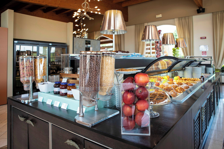 Food & Drinks 5, Lake Garda Resort, Brescia