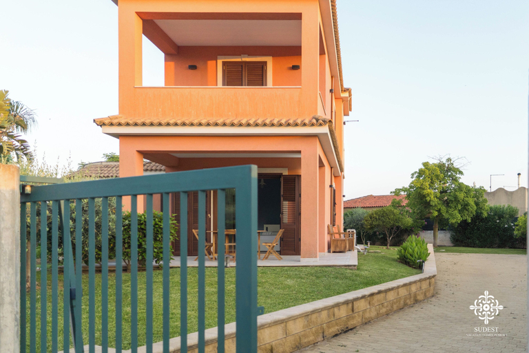 Exterior & Views 2, Villa Seaside - Dimora con jacuzzi a 200mt dal mare, Syracuse