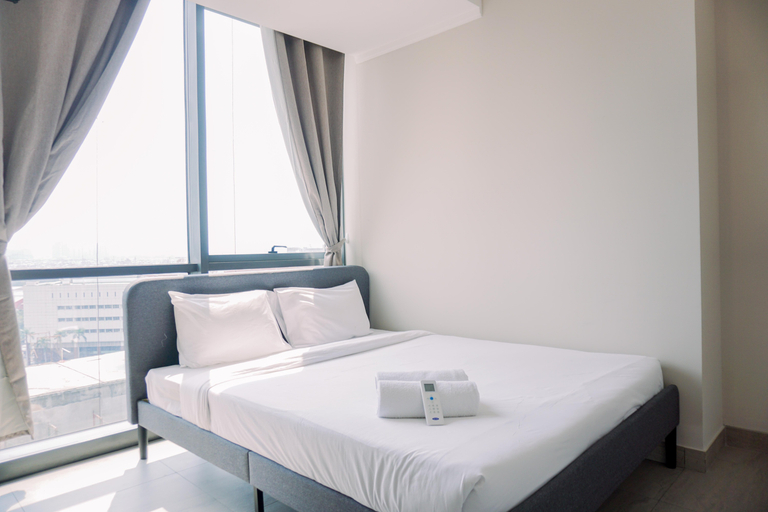 Bedroom 3, Nice and Comfortable 1BR Apartment Menara Jakarta Kemayoran By Travelio, Jakarta Pusat