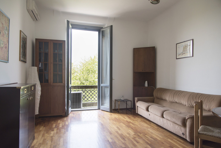Others 5, Cozy House, Milano