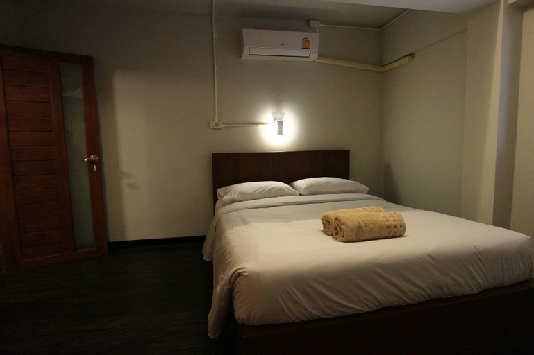Bedroom 9