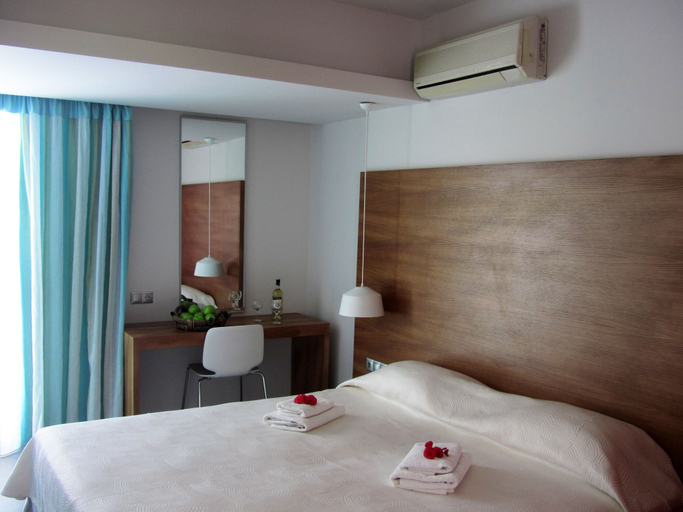 Bedroom 3, Petra Hotel, Crete