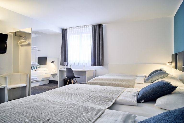 Bedroom 3, Brunnenhof City Center, München