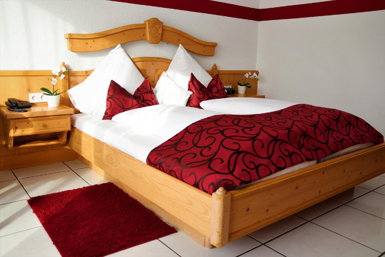 Bedroom 2, Hotel Weinhaus Wiedemann, Groß-Gerau