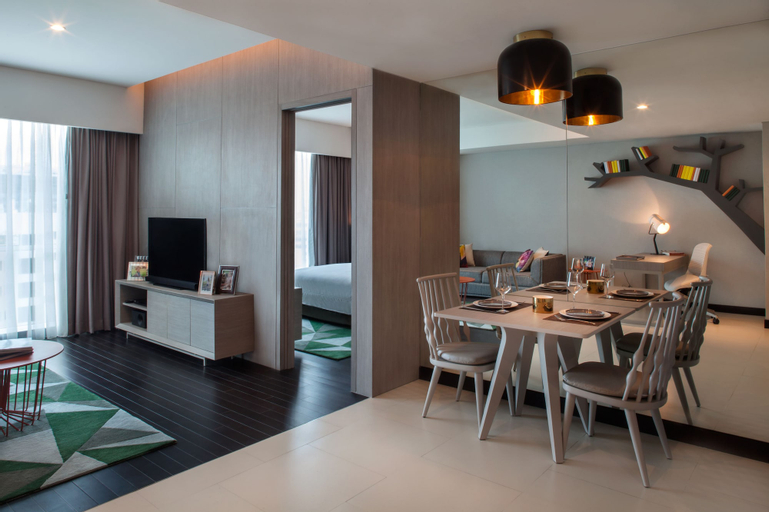 Dining Room 18